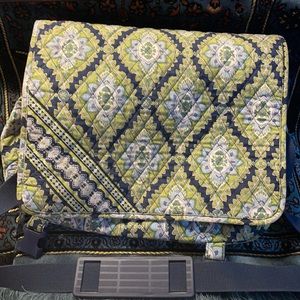 Vera Bradley Cambridge Messenger bag